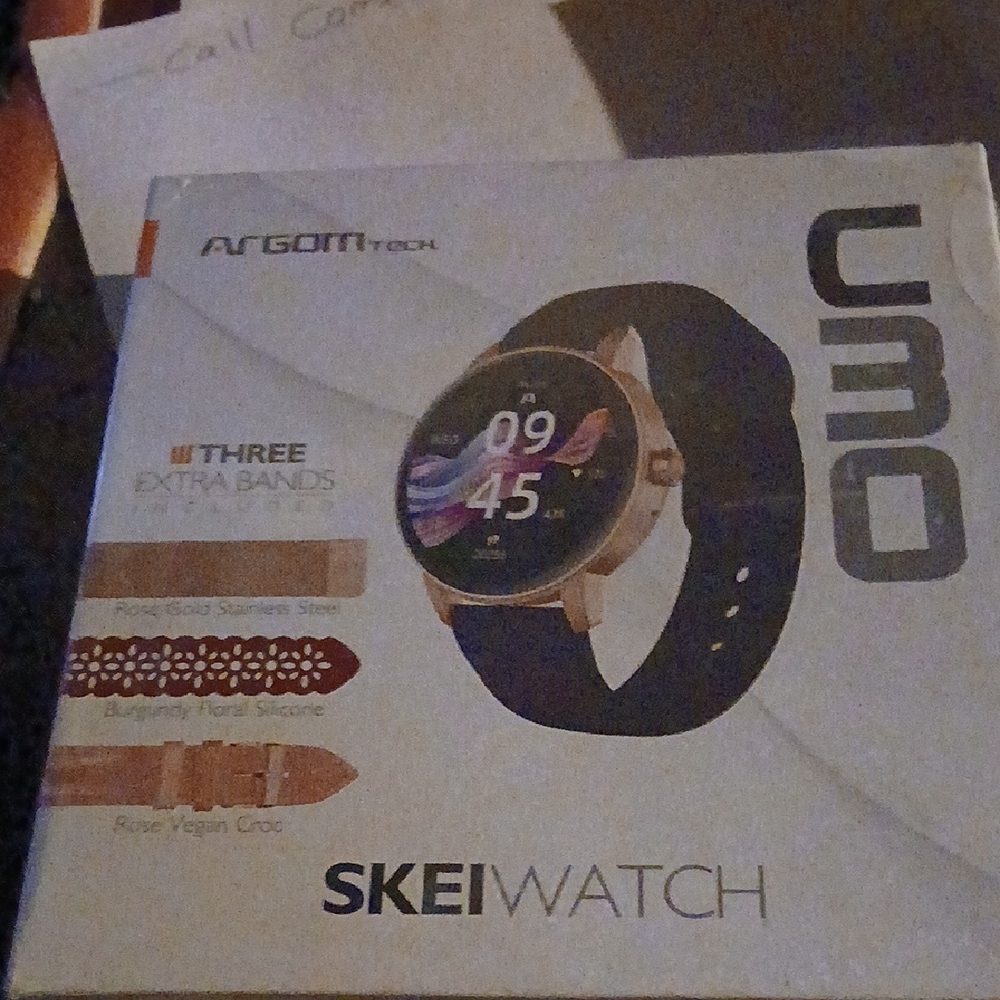 Smartwatch - Black and Rose Gold